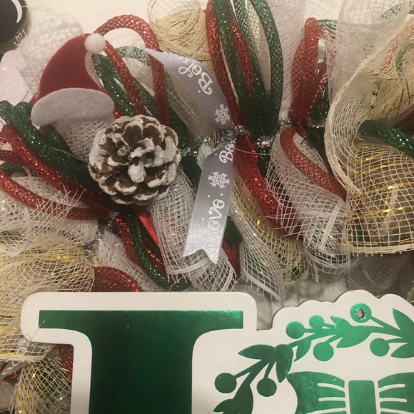 SALE for the LAST winter/Christmas wreath!! - Picture 3 of 5